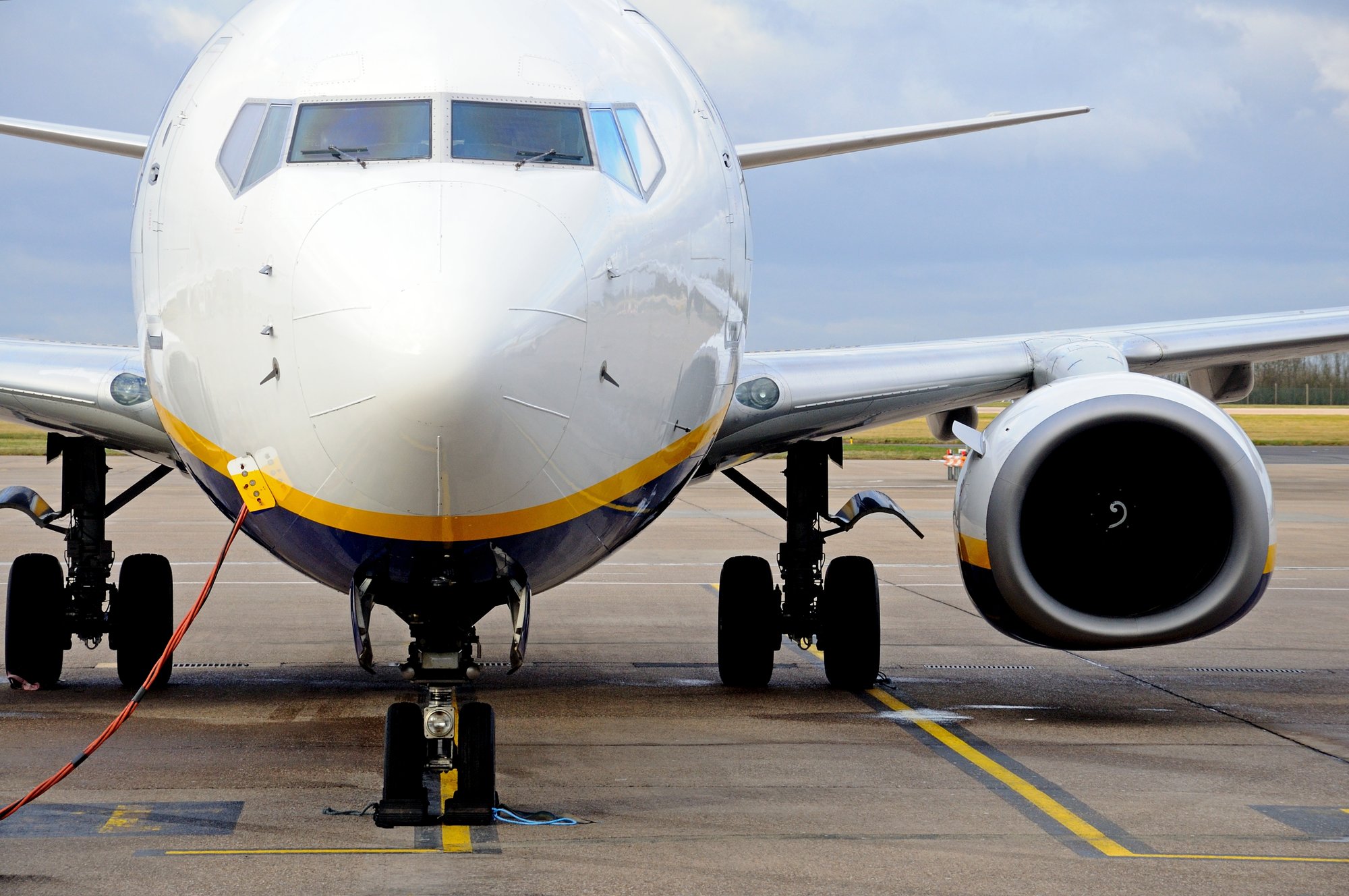 plane-shutterstock_133793786