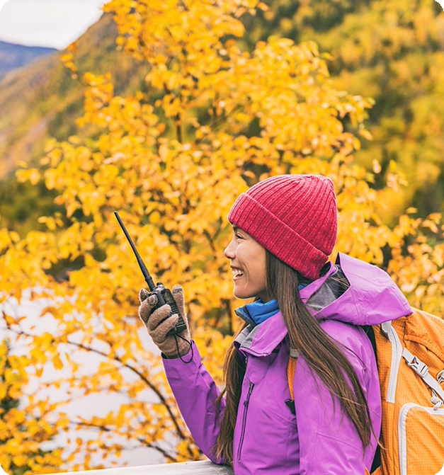 hiker-woman-walkie-talkie